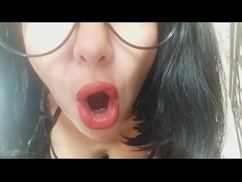 ❤️ Querida, a túa madrastra non te deixa ir hoxe á escola... necesitote demasiado... ️ Super porno en nós ﹏